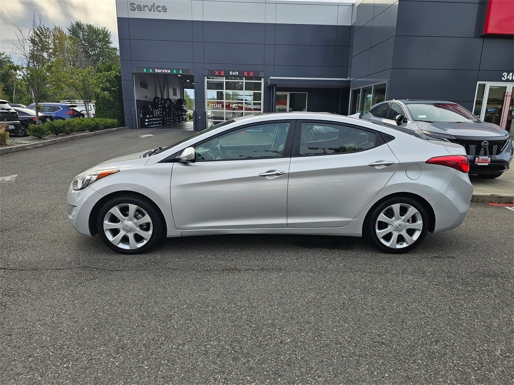 Used 2012 Hyundai Elantra Limited with VIN KMHDH4AE9CU385711 for sale in Renton, WA