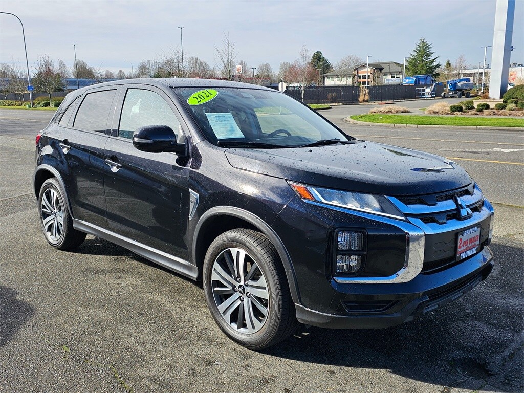 2021 Mitsubishi Outlander Sport SE photo 3