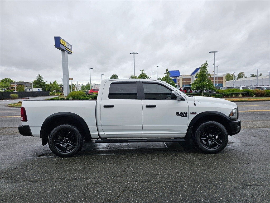 2021 Ram 1500 Classic SLT photo 4