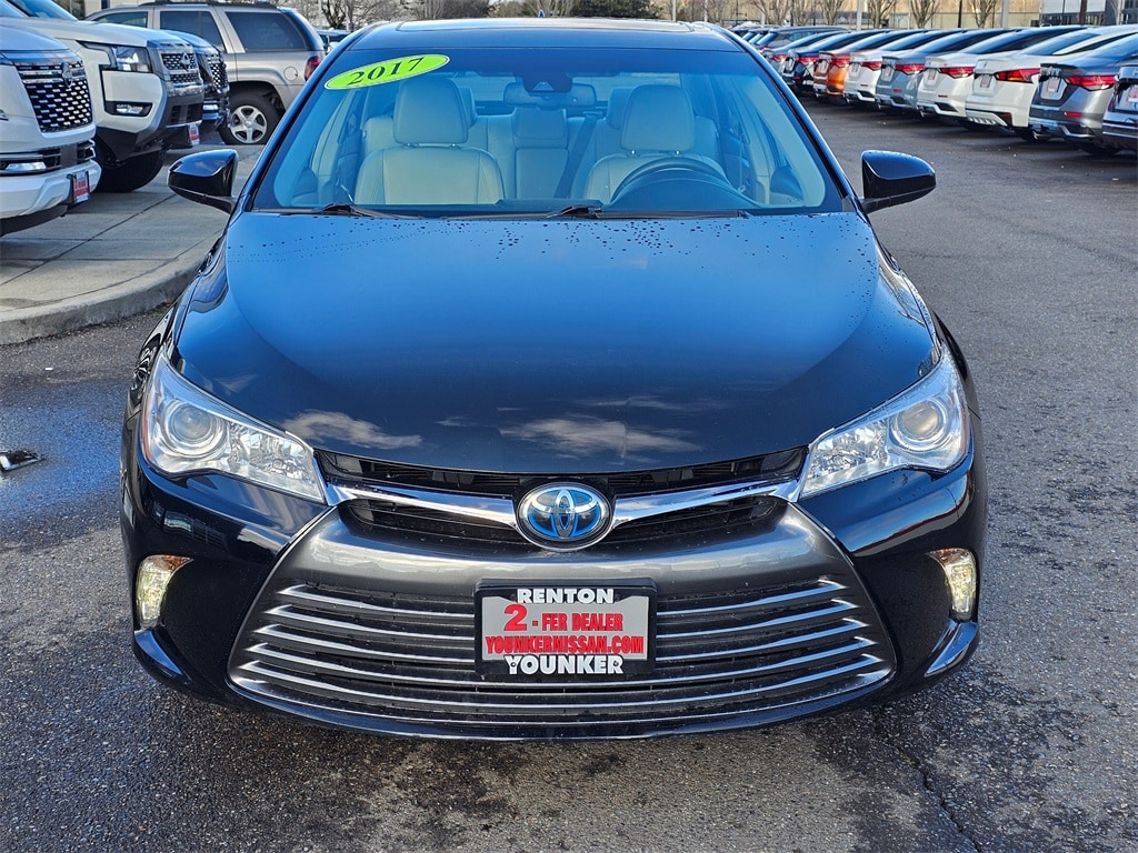 Used 2017 Toyota Camry XLE Hybrid with VIN 4T1BD1FK8HU222099 for sale in Renton, WA