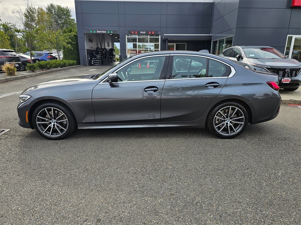 Used 2022 BMW 3 Series 330i with VIN 3MW5R7J06N8C25472 for sale in Renton, WA