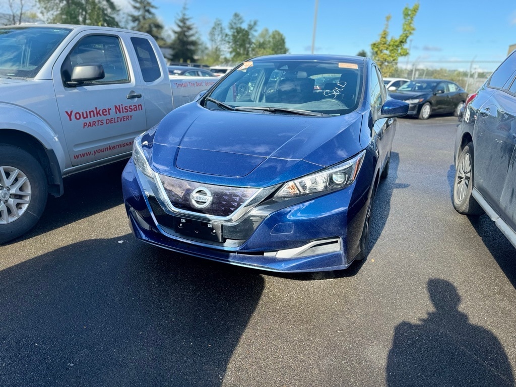 Certified 2022 Nissan LEAF S Plus with VIN 1N4BZ1BV9NC555036 for sale in Renton, WA