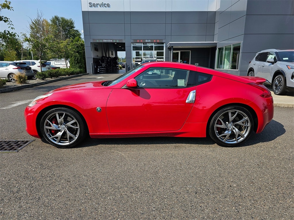 Used 2014 Nissan 370Z Coupe Base with VIN JN1AZ4EH0EM631415 for sale in Renton, WA