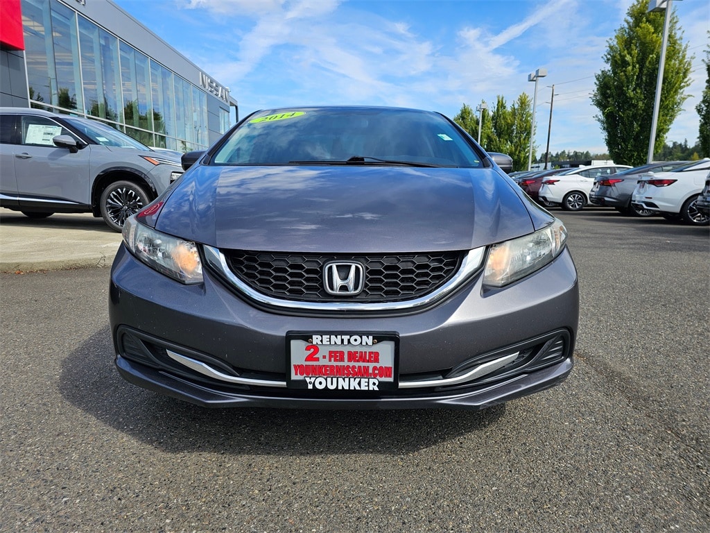 Used 2014 Honda Civic LX with VIN 19XFB2F51EE225559 for sale in Renton, WA