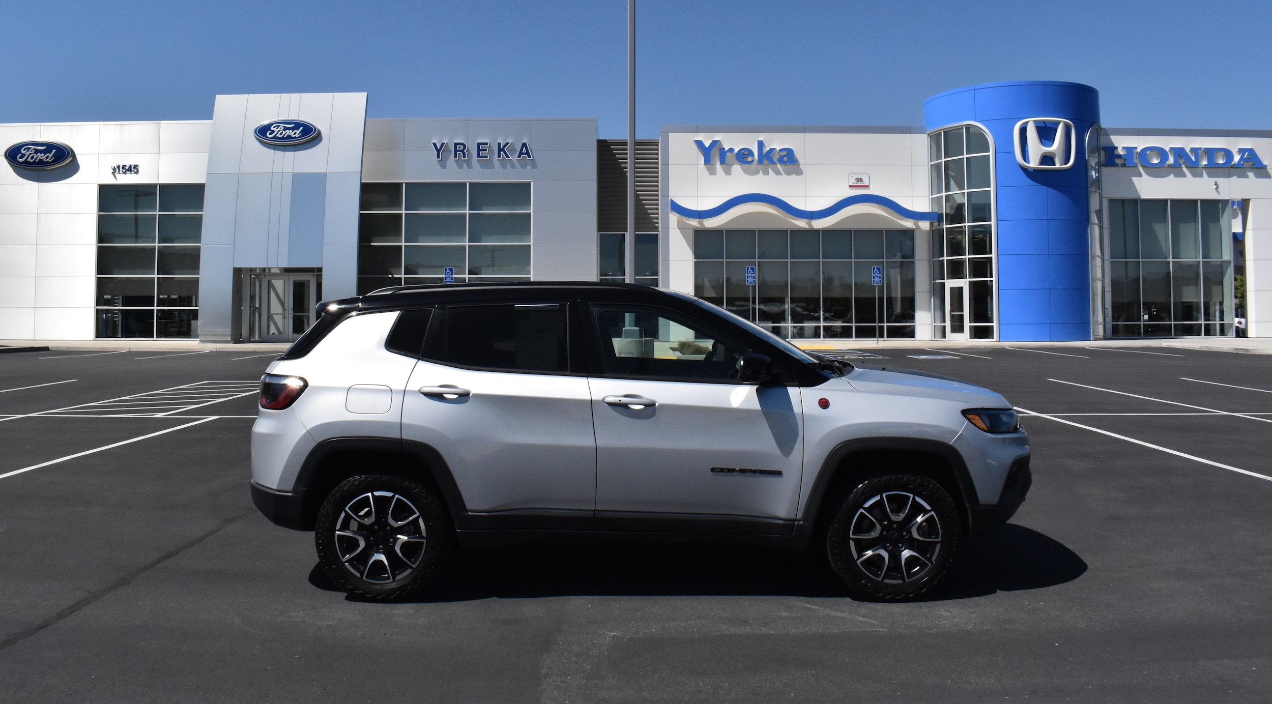 2024 Jeep Compass Trailhawk's photo