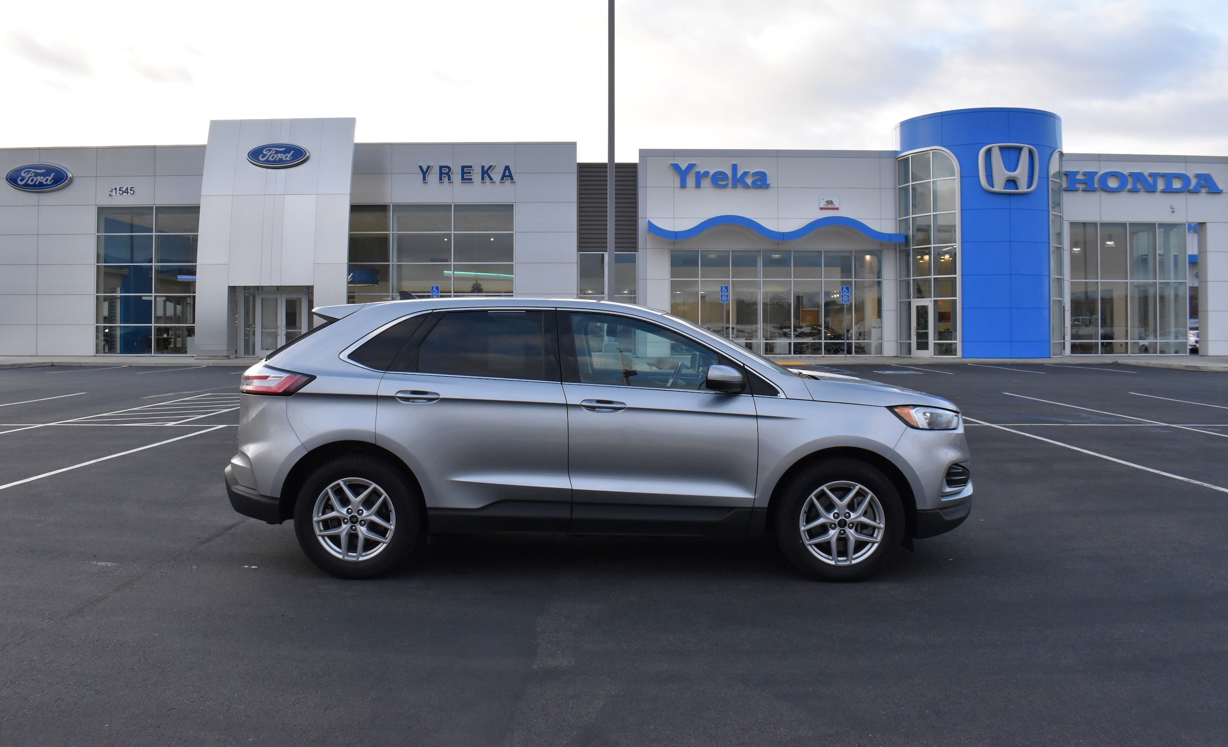 2024 Ford Edge SEL's photo