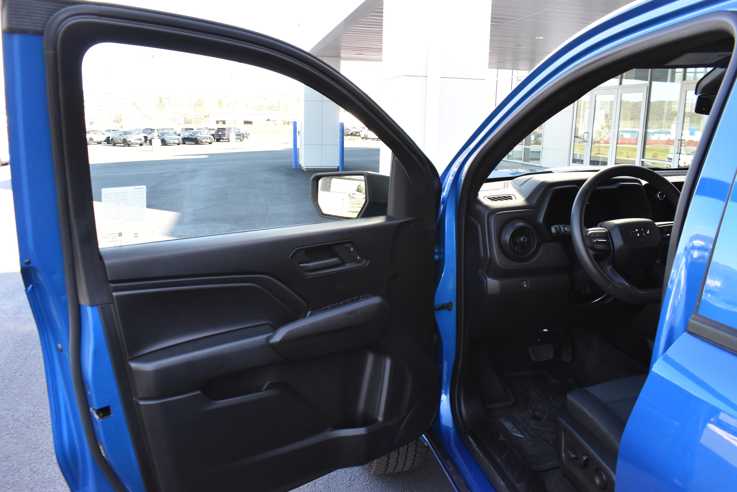 2023 Chevrolet Colorado Trail Boss - Photo 11
