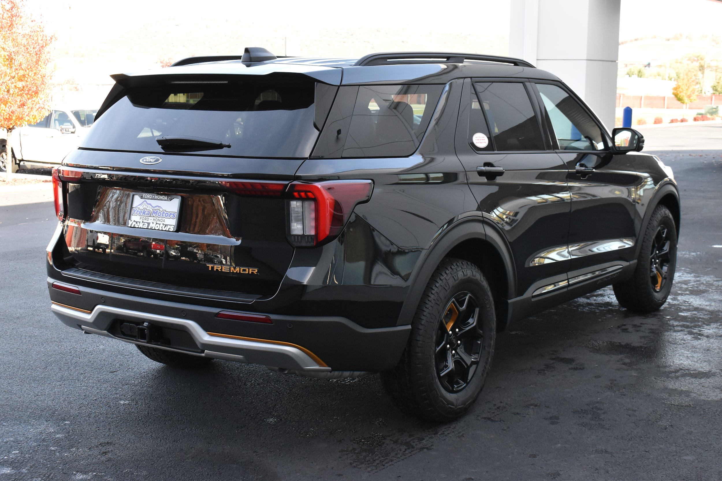 2026 Ford Explorer Tremor - Photo 6