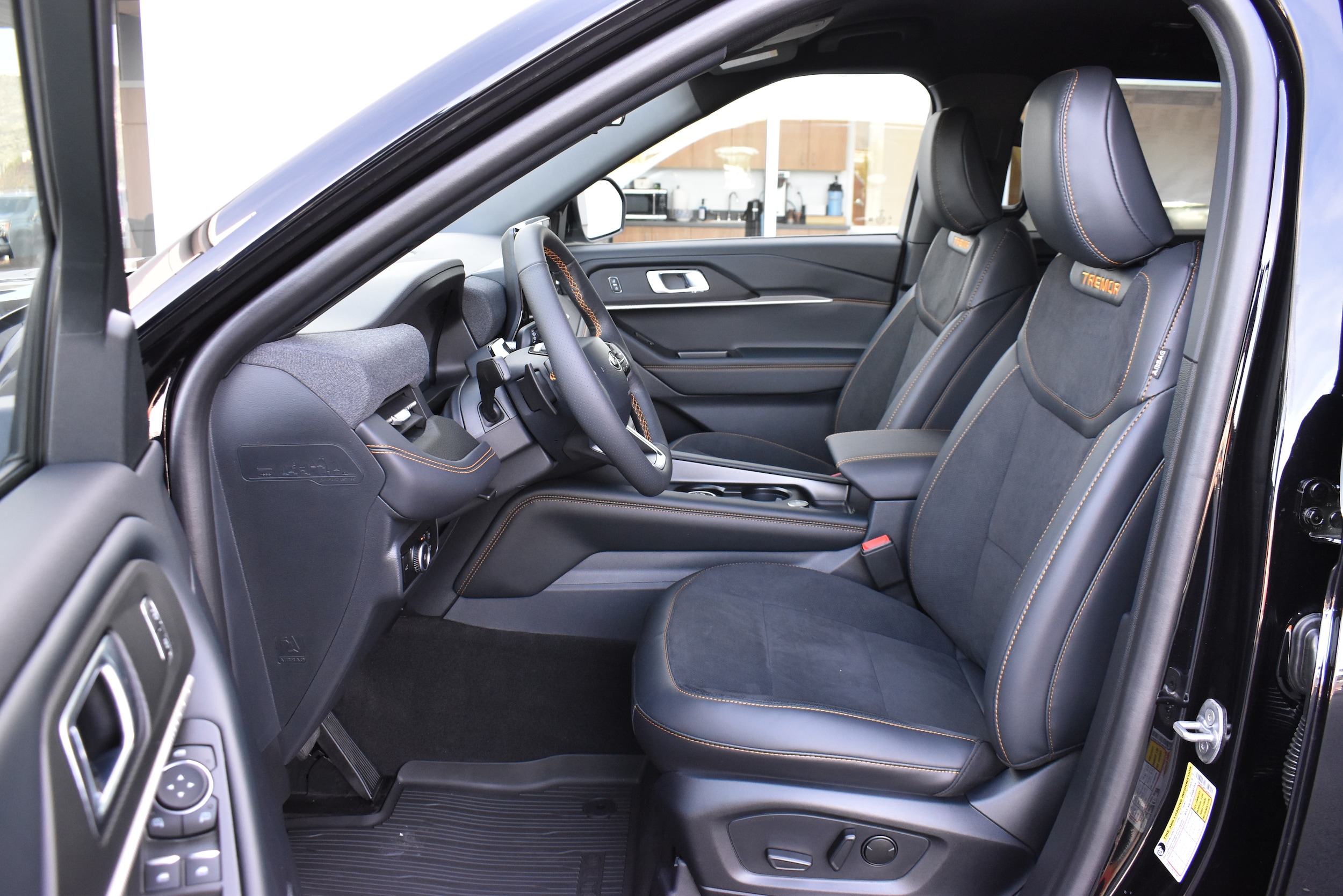 2026 Ford Explorer Tremor - Photo 17