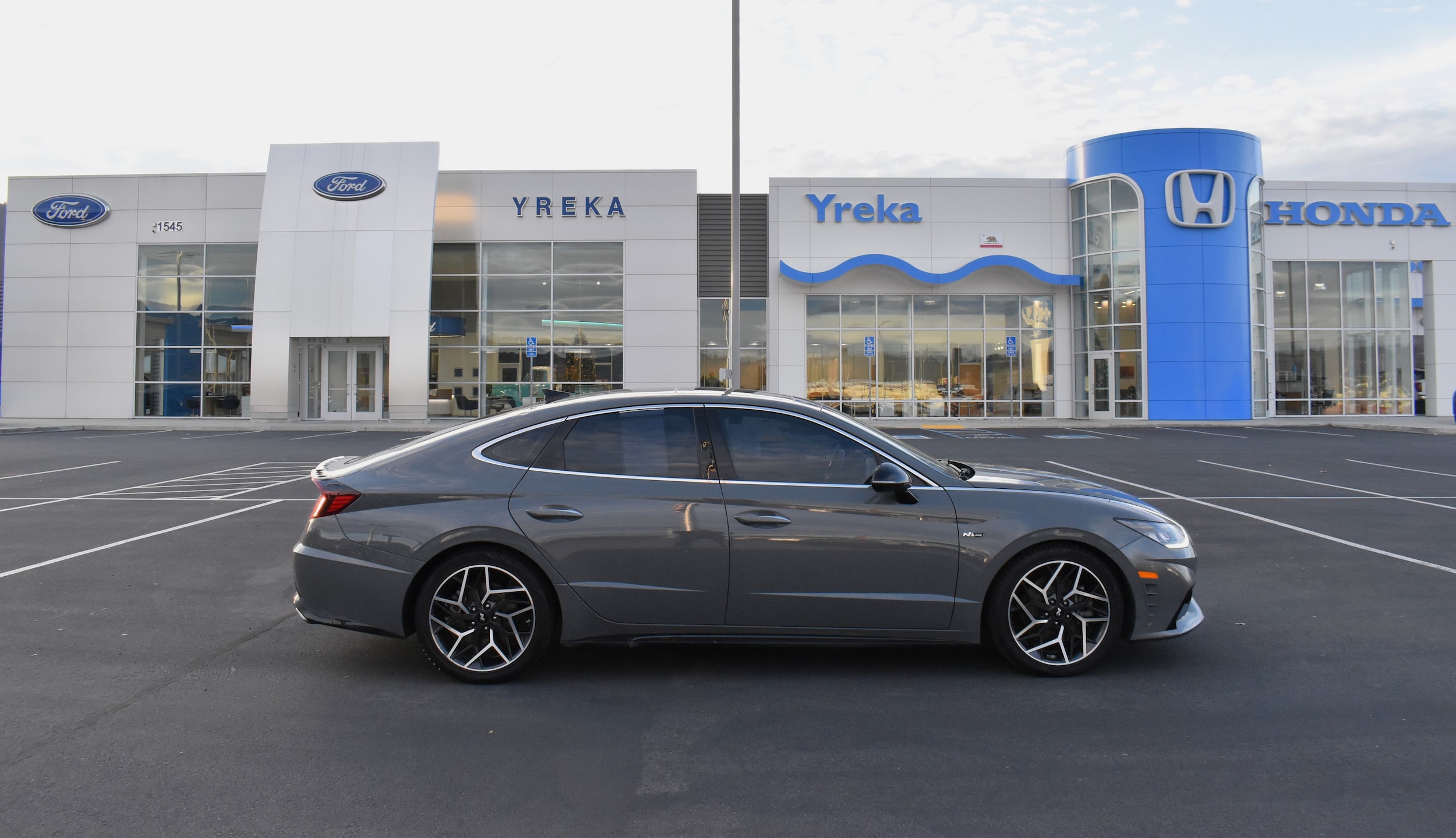 2022 Hyundai Sonata N Line's photo