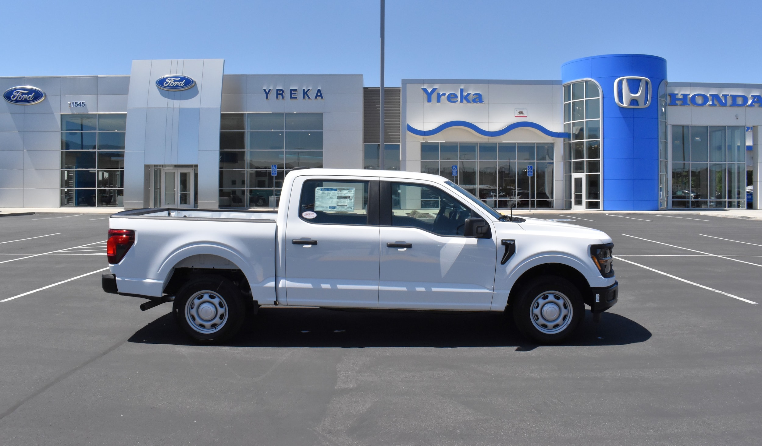 2026 Ford F-150 XL SuperCrew 5-1/2 Box's photo