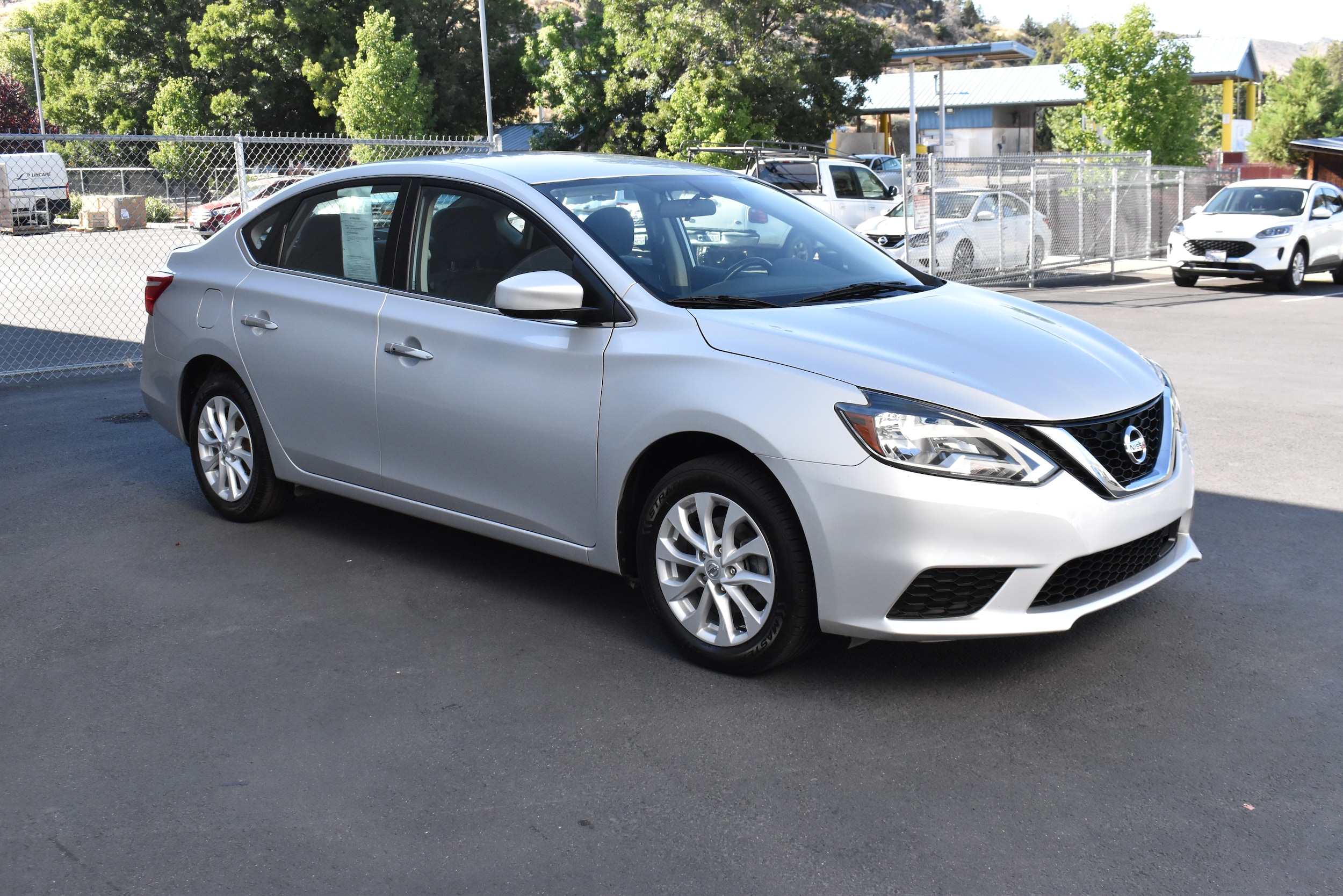 Used 2019 Nissan Sentra SV with VIN 3N1AB7APXKL611634 for sale in Yreka, CA