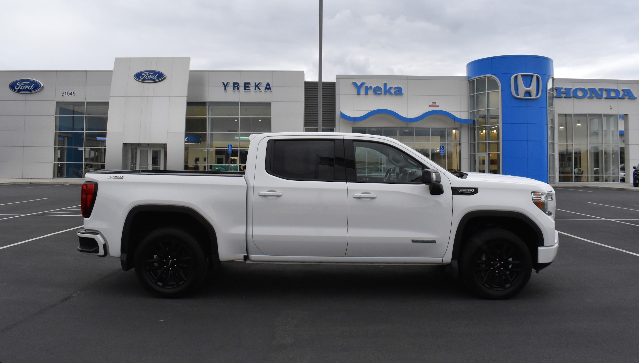 2021 GMC Sierra 1500 Elevation's photo