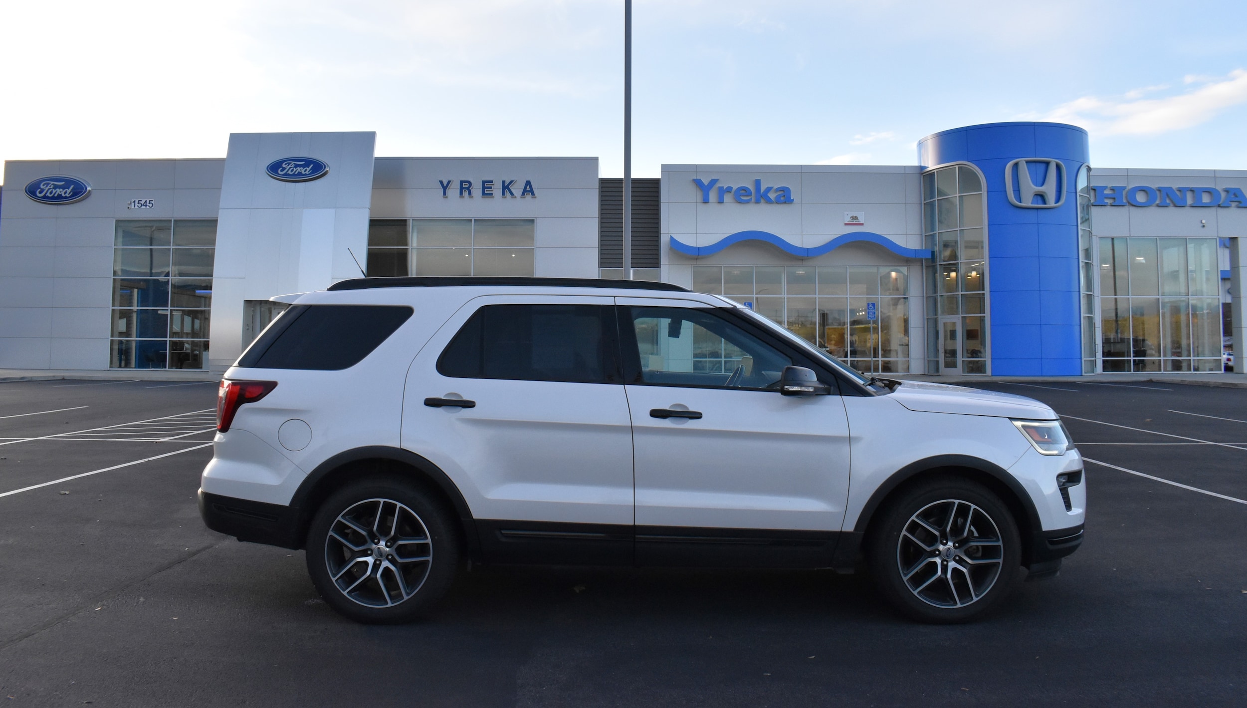 2019 Ford Explorer Sport