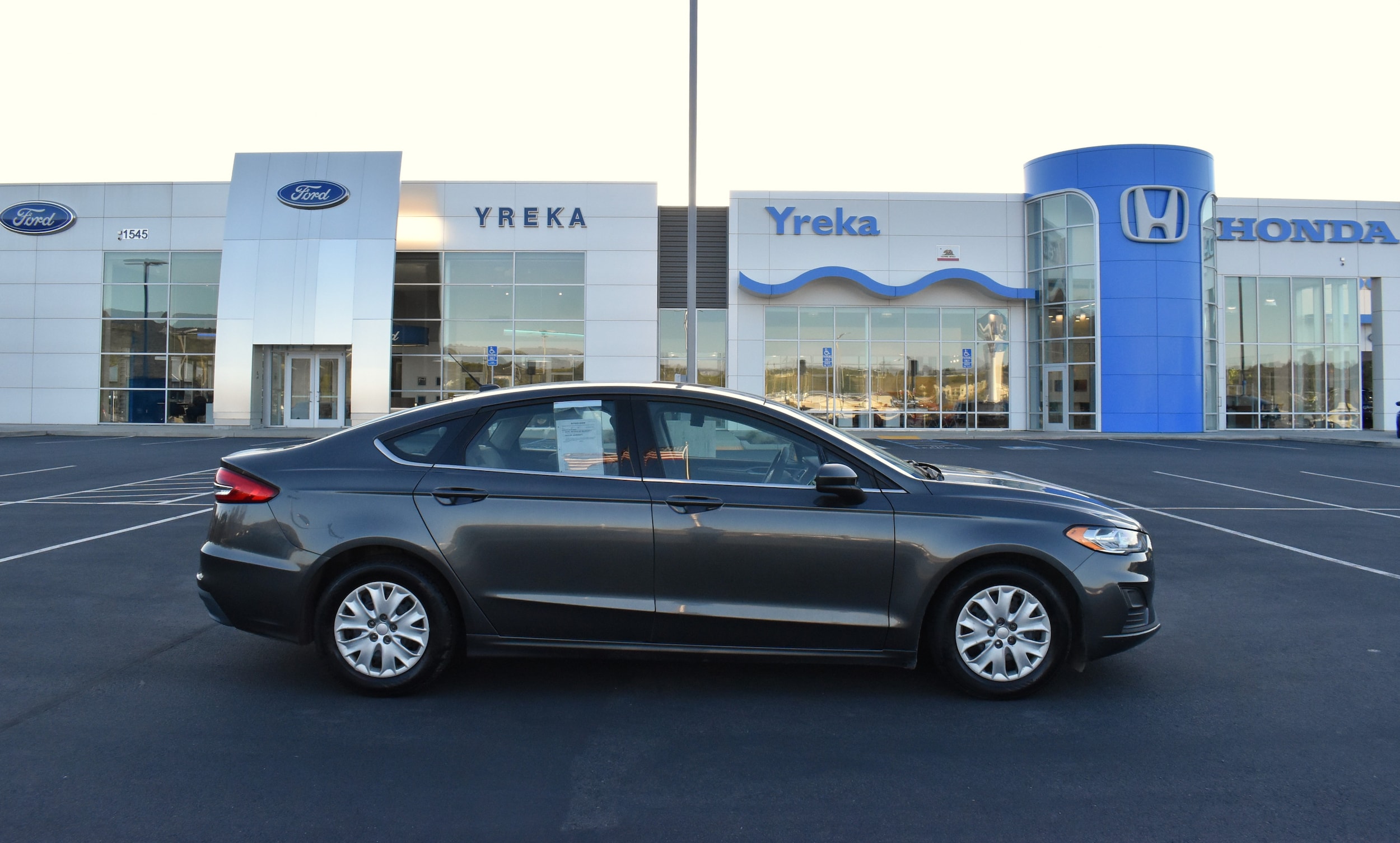 2019 Ford Fusion S FWD's photo