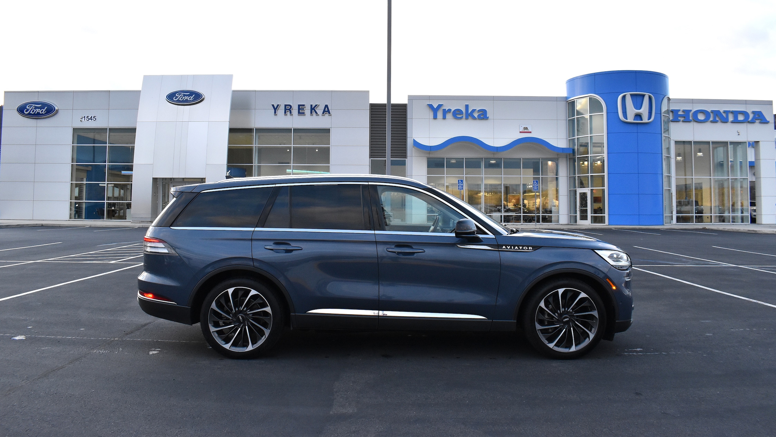 2021 Lincoln Aviator Reserve's photo