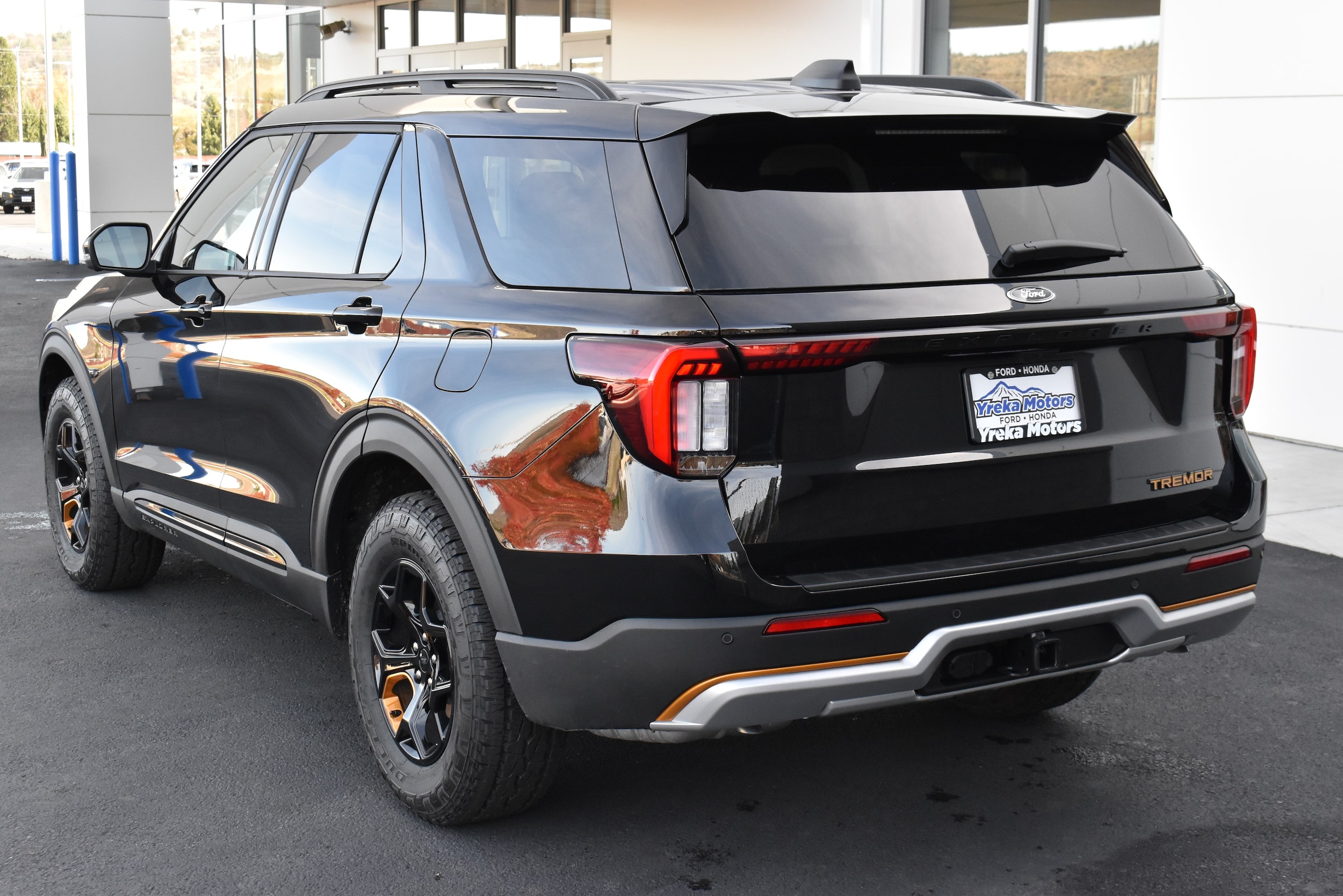 2026 Ford Explorer Tremor - Photo 11