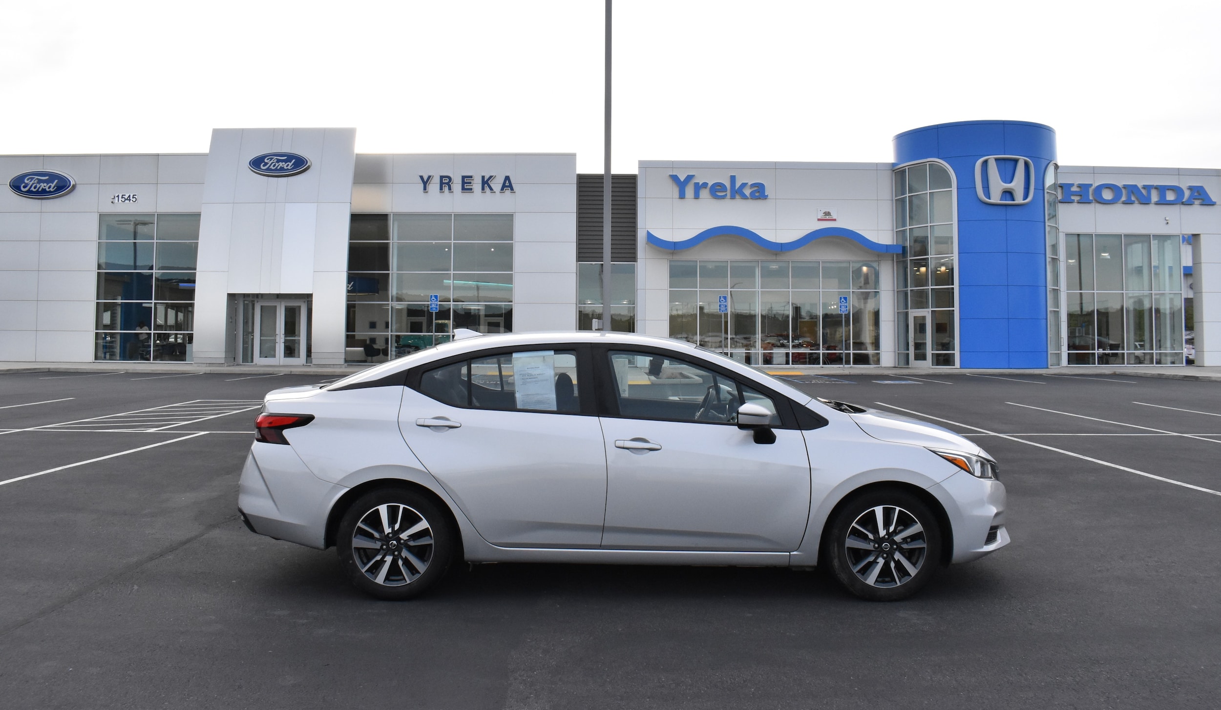 2021 Nissan Versa Sedan