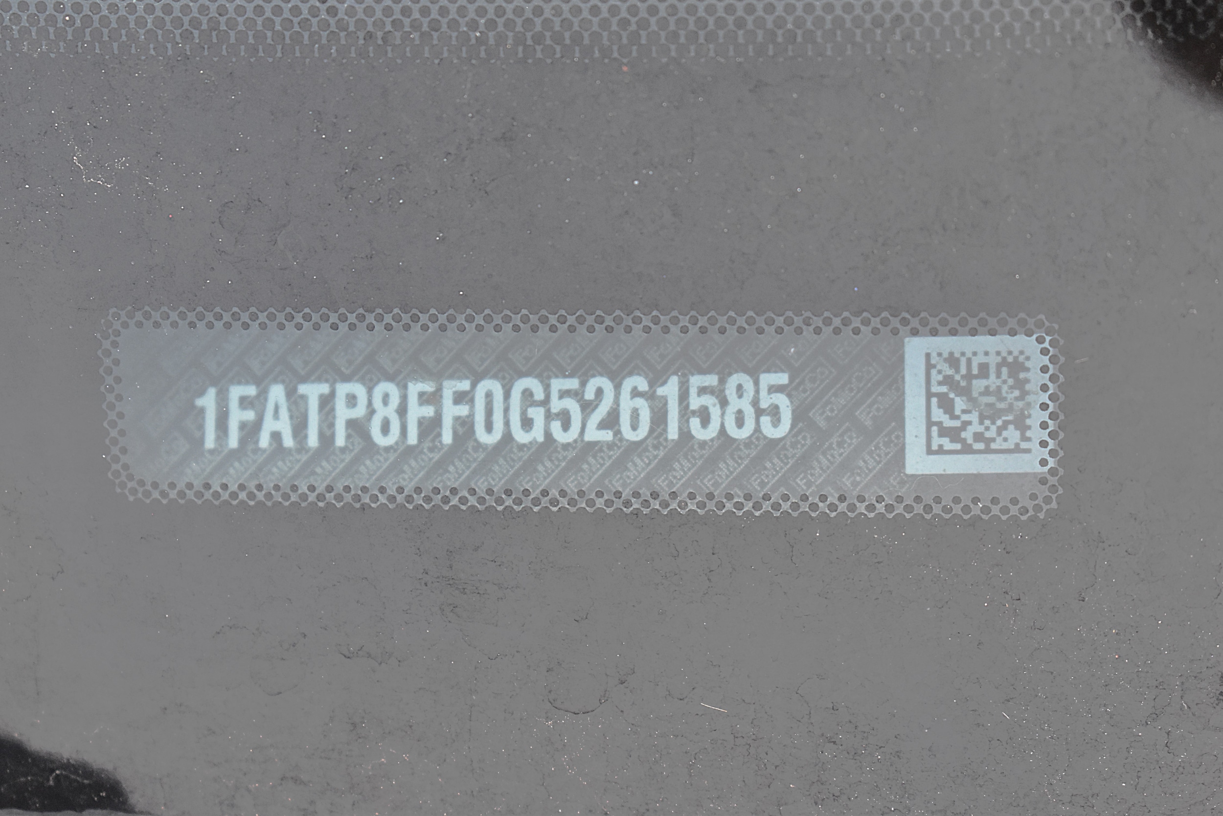 1FATP8FF0G5261585