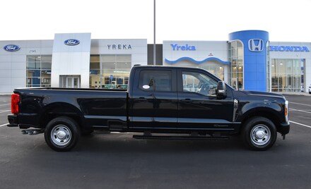 2025 Ford Super Duty F-250 XL TRUCK