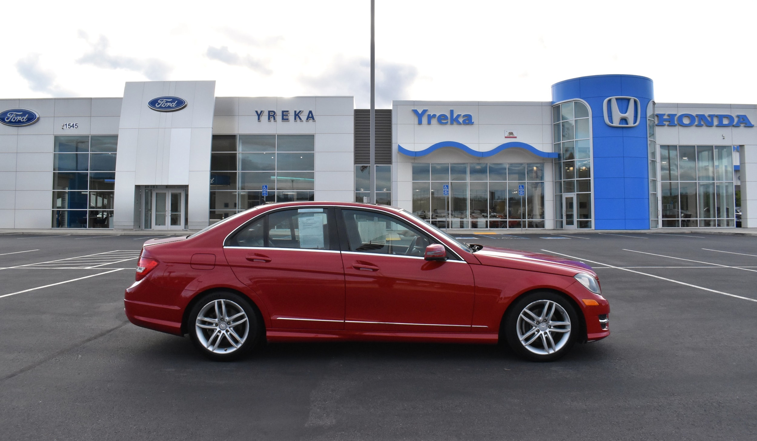 2013 Mercedes-Benz C-Class's photo