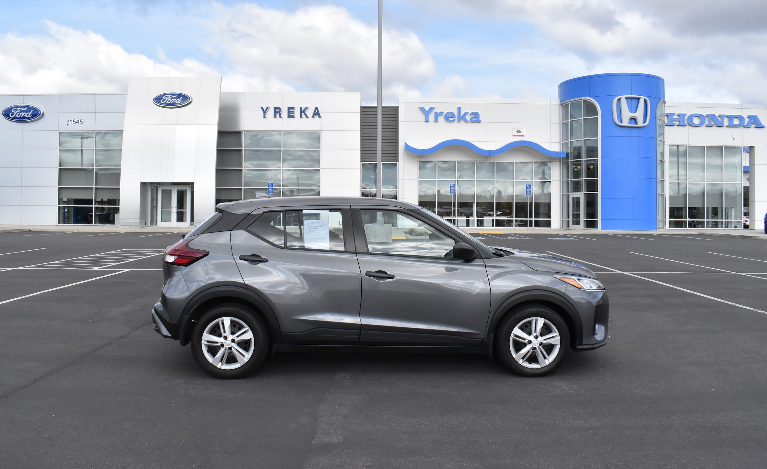 2024 Nissan Kicks 1.6 S's photo