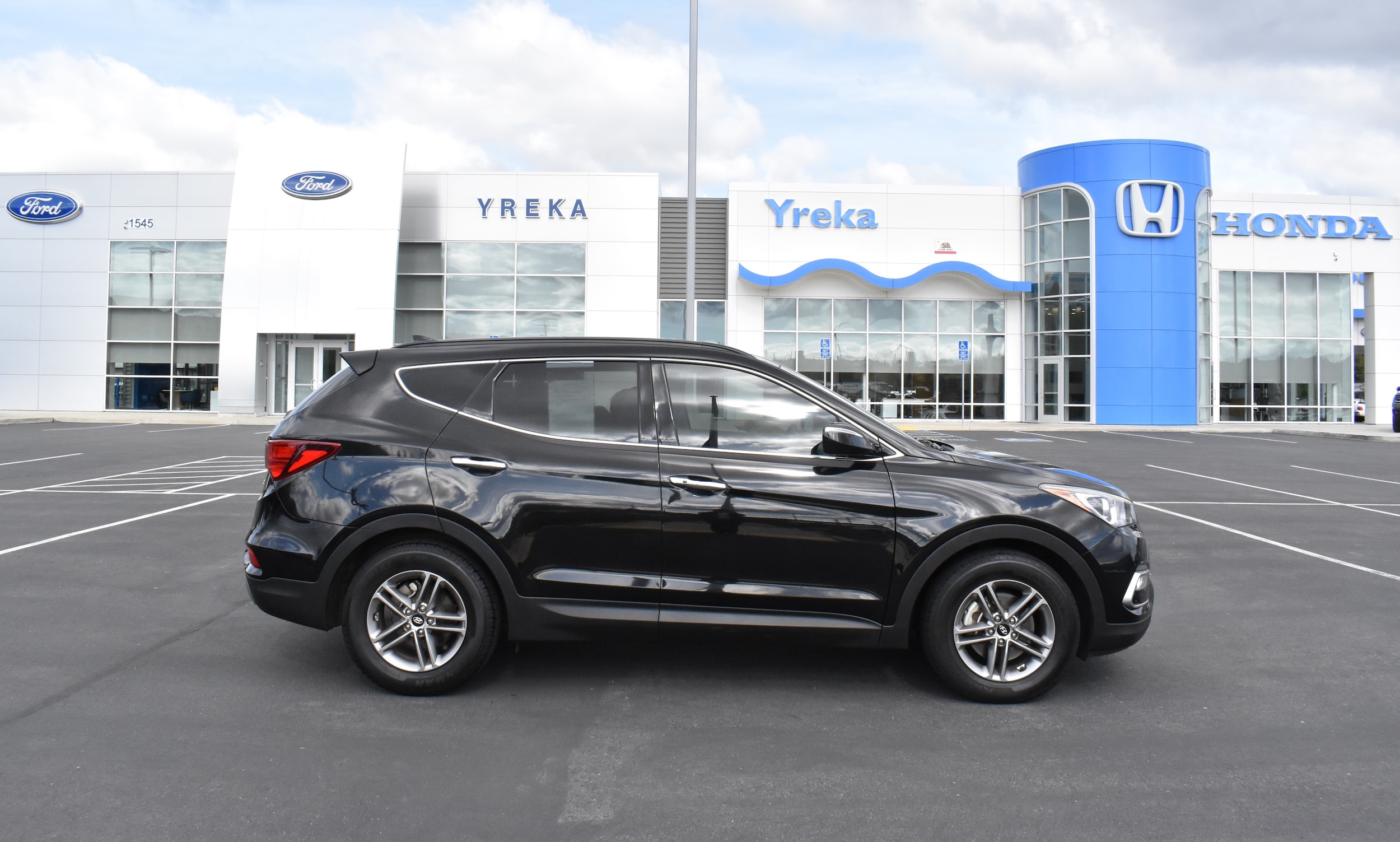 2018 Hyundai Santa Fe Sport's photo