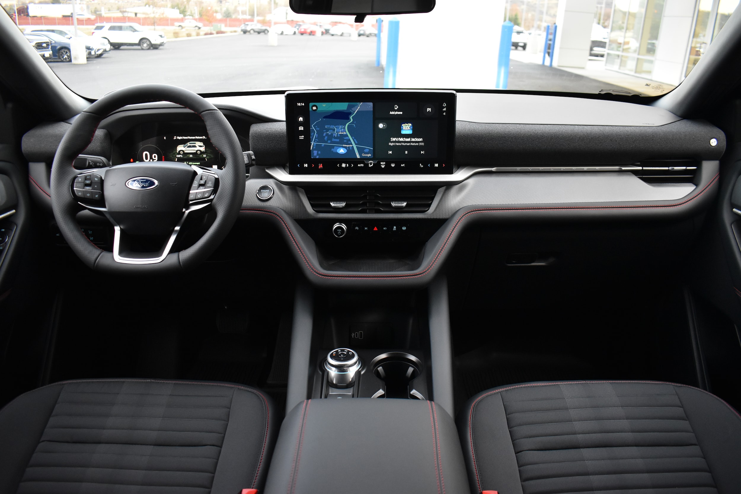 2026 Ford Explorer ST-Line - Photo 19