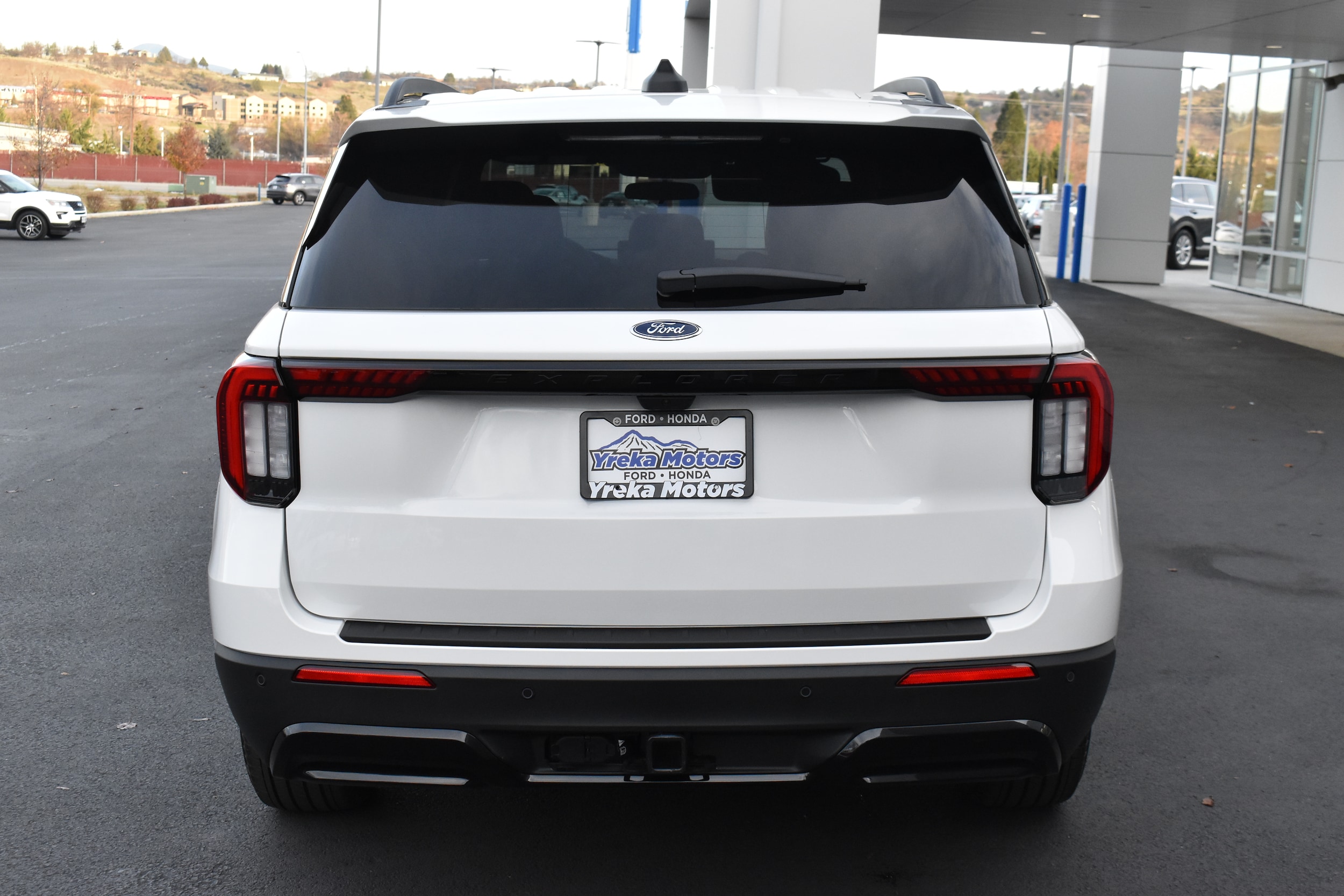 2026 Ford Explorer ST-Line - Photo 7