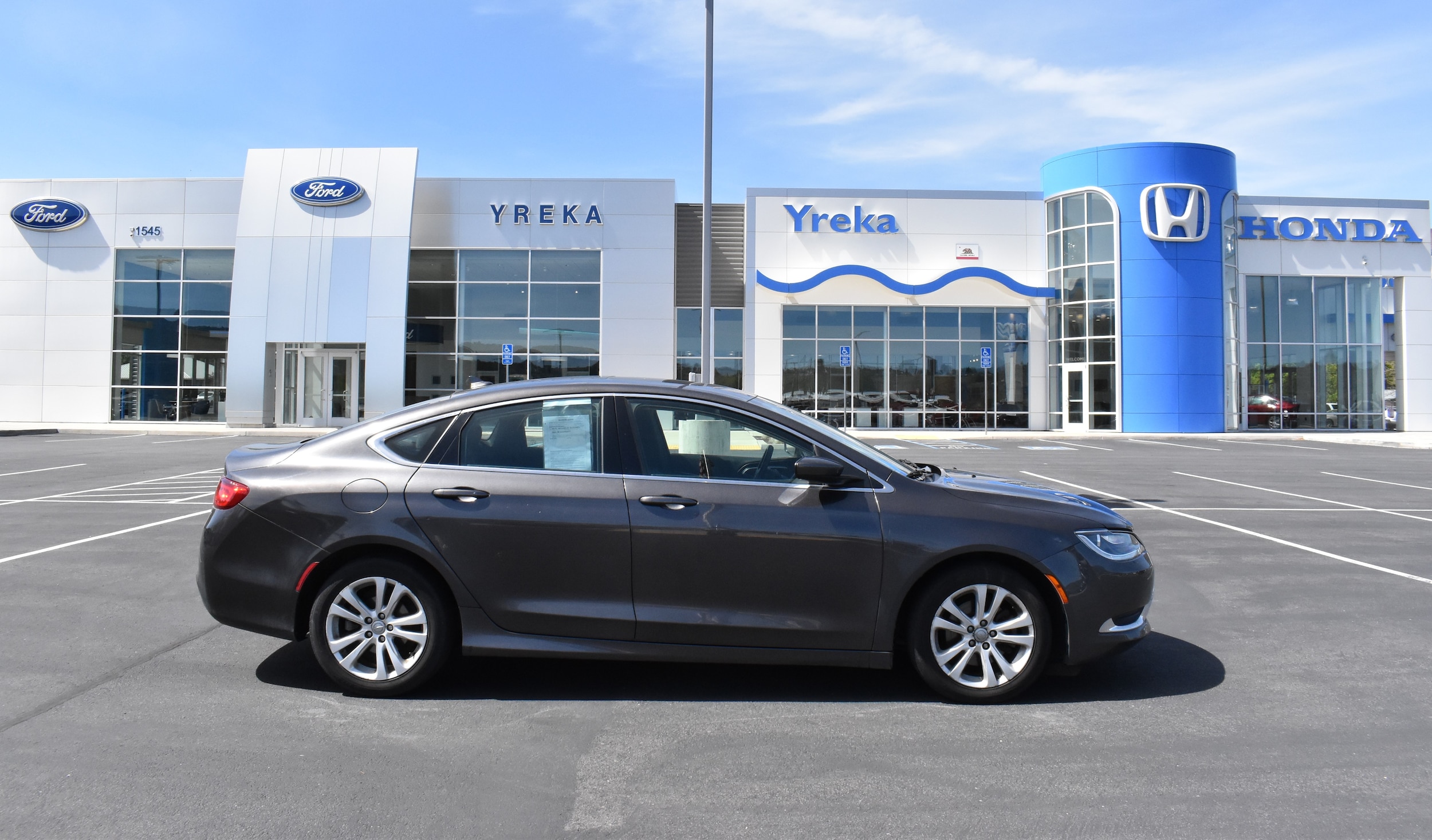 2016 Chrysler 200 Limited