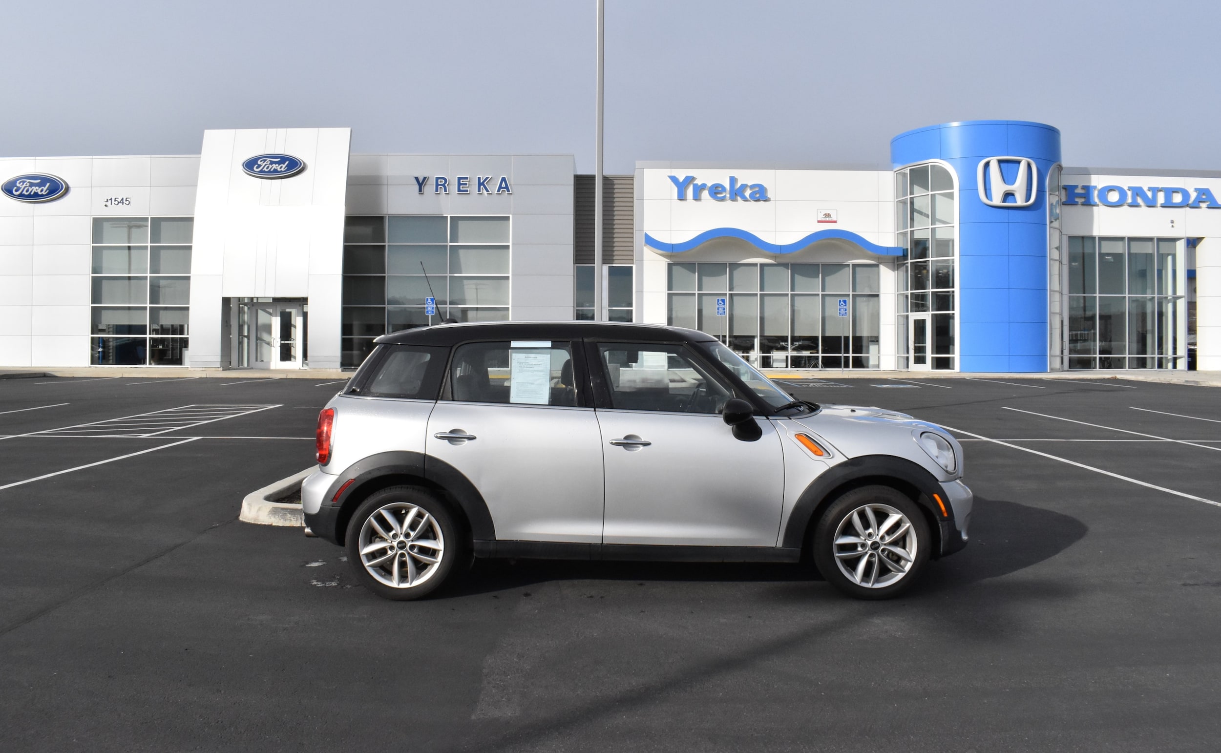 2012 MINI Countryman Classic's photo