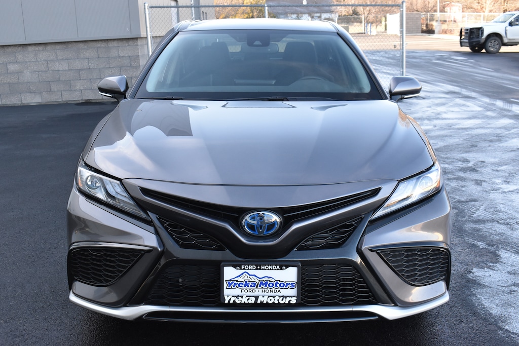 2024 Toyota Camry Hybrid XSE photo 4