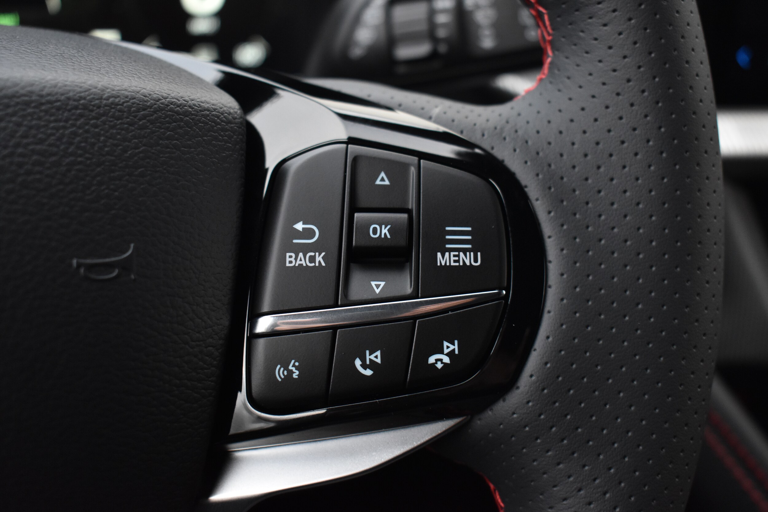 2026 Ford Explorer ST-Line - Photo 26