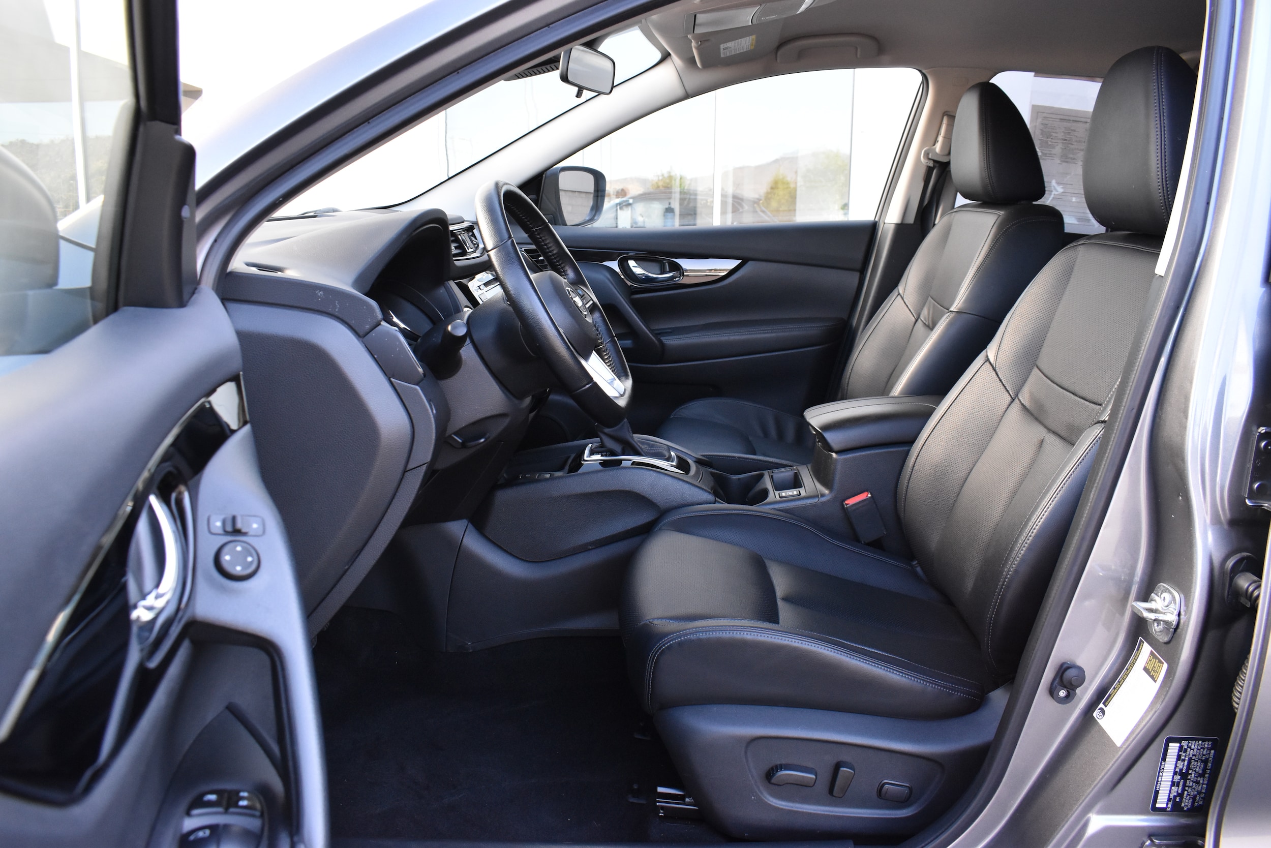 2022 Nissan Rogue Sport SL - Photo 15