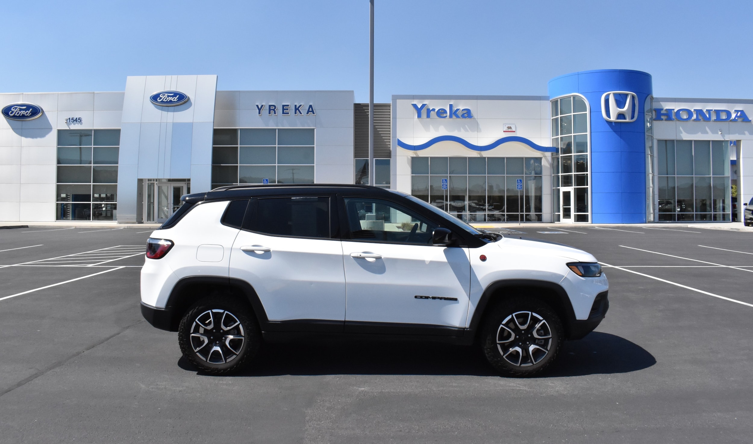 2024 Jeep Compass Trailhawk's photo