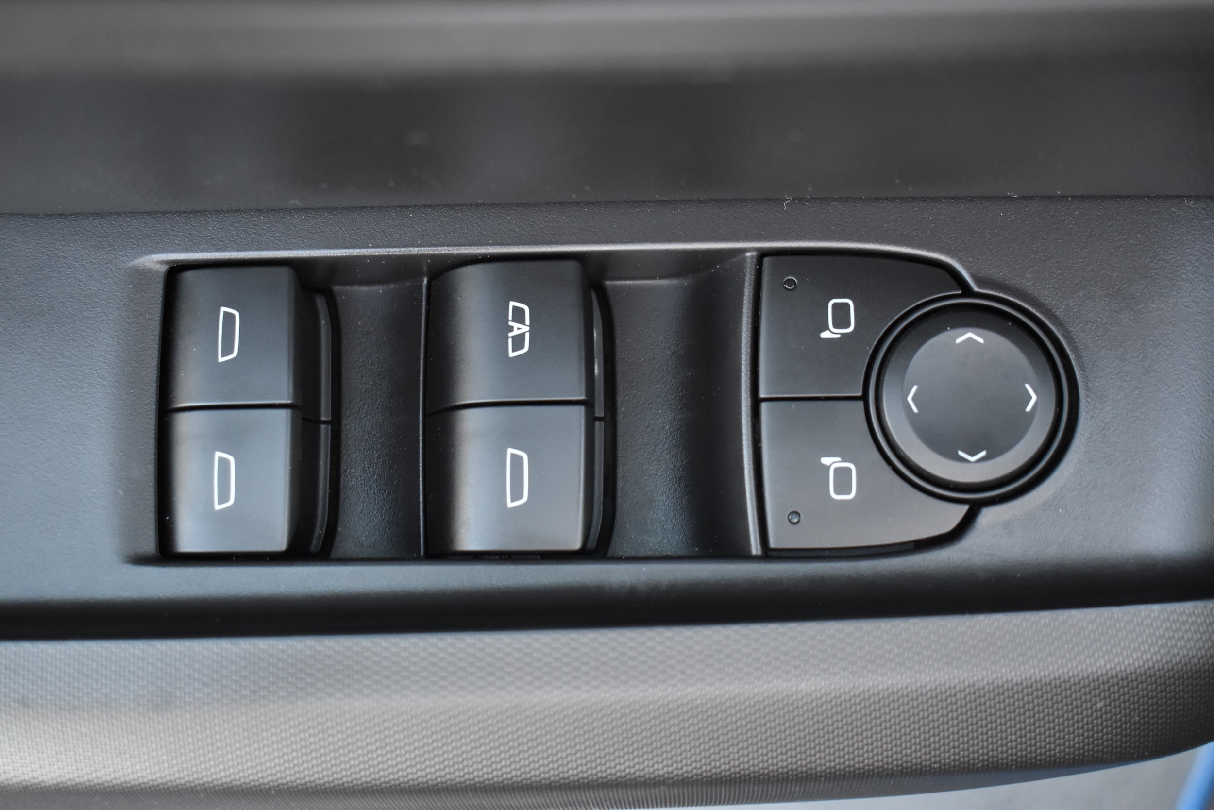 2023 Chevrolet Colorado Trail Boss - Photo 12