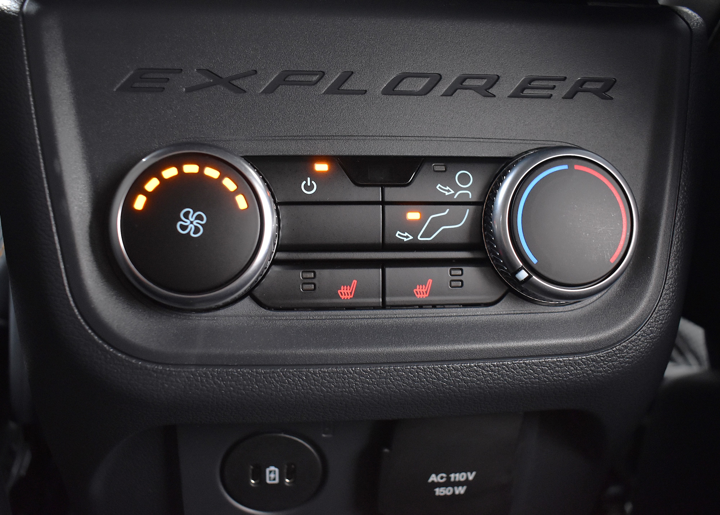 2026 Ford Explorer Tremor - Photo 28