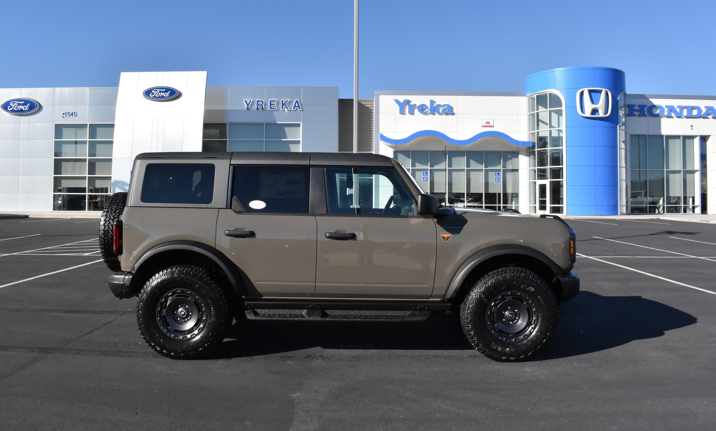 2025 Ford Bronco Badlands 4x4's photo