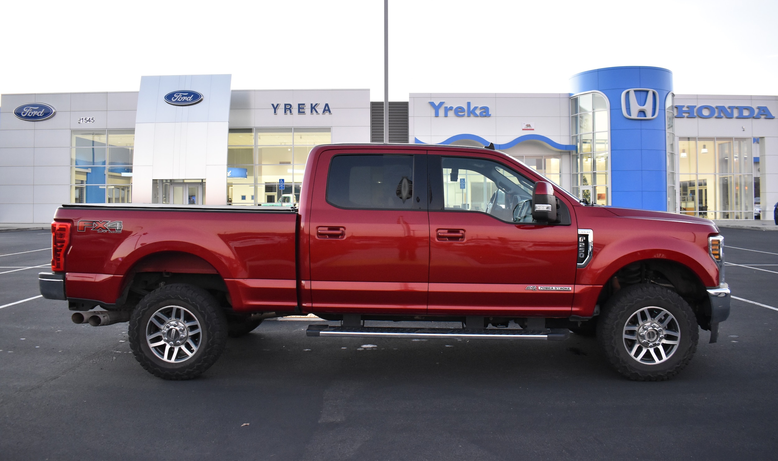 2019 Ford F-250 Super Duty Lariat's photo