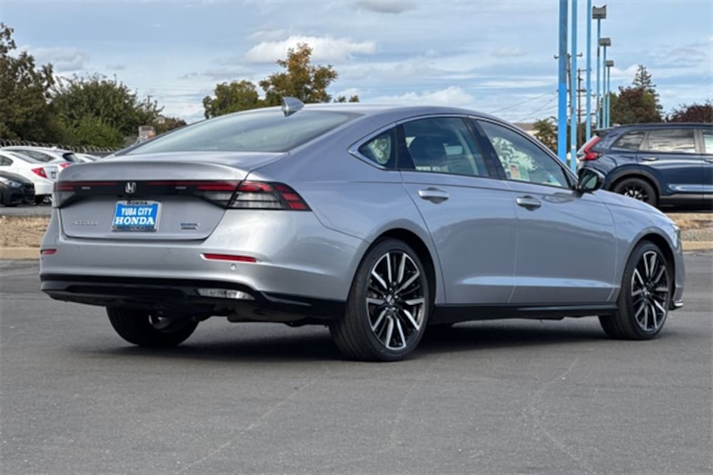 Used 2023 Honda Accord Hybrid Touring Sedan