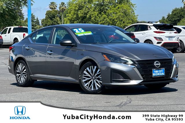 2025 Nissan Altima
