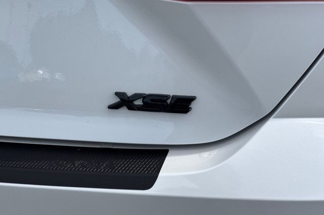 2025 Toyota Camry XSE - Photo 22