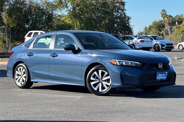 2026 Honda Civic LX photo 2