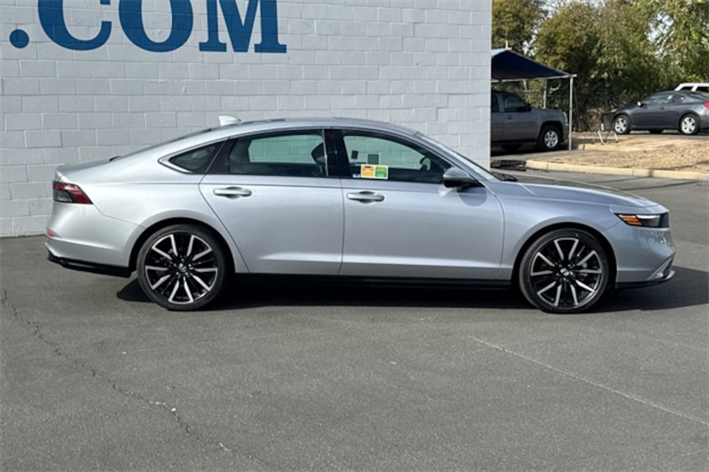 Used 2023 Honda Accord Hybrid Touring Sedan