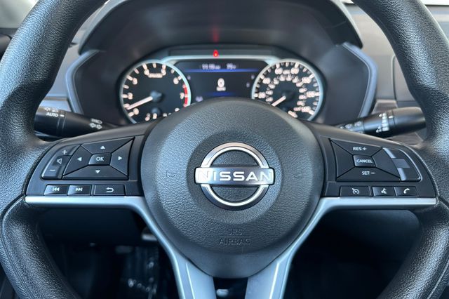 2025 Nissan Altima SV - Photo 19