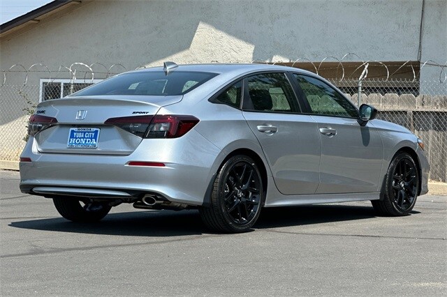 2026 Honda Civic Sport photo 4