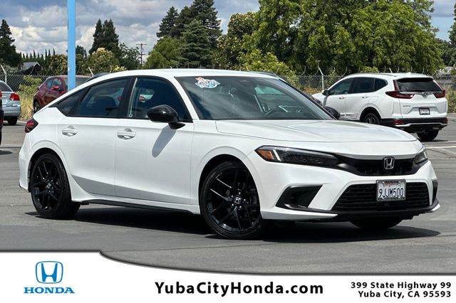 2024 Honda Civic Sport CVT's photo