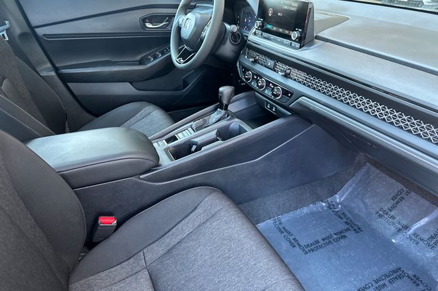 2024 Honda Accord EX - Photo 11