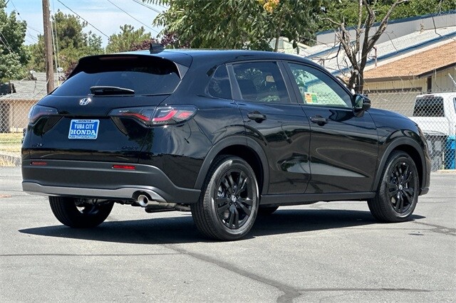 2026 Honda HR-V Sport photo 3
