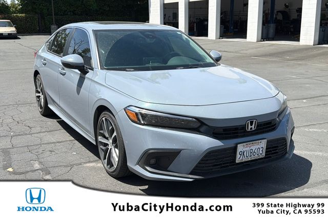 2024 Honda Civic Touring CVT's photo